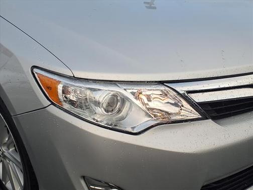 2013 Toyota Camry Hybrid XLE