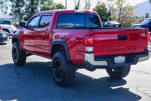 2016 Toyota Tacoma SR5