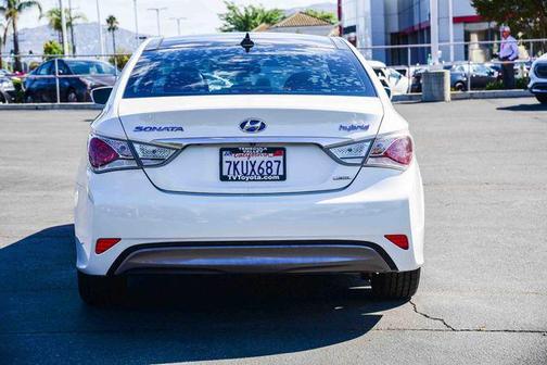 2013 Hyundai SONATA Hybrid Limited