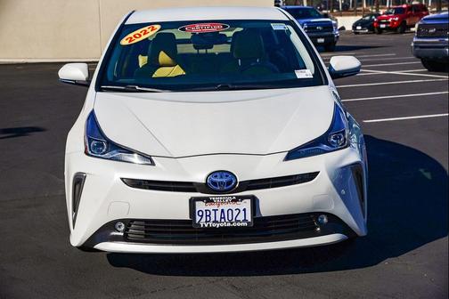 2022 Toyota Prius XLE