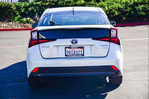 2022 Toyota Prius XLE