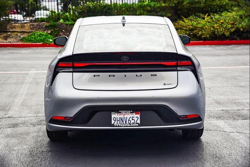 2023 Toyota Prius LE