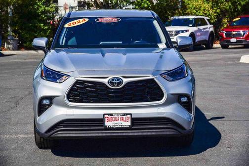 2024 Toyota Highlander LE