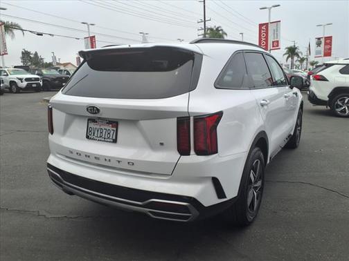 2021 Kia Sorento S