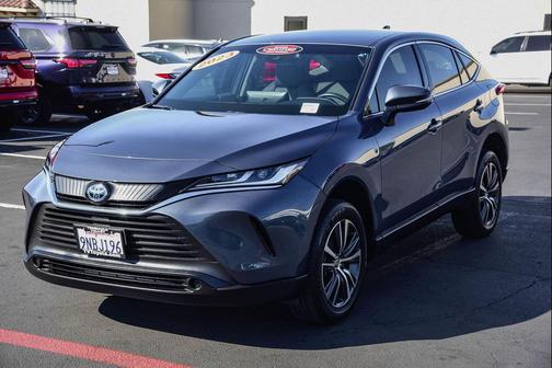 2023 Toyota Venza LE