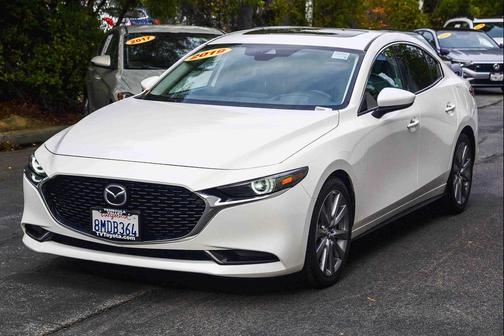 2019 Mazda Mazda3 FWD w/Premium Package