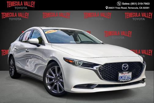 2019 Mazda Mazda3 FWD w/Premium Package