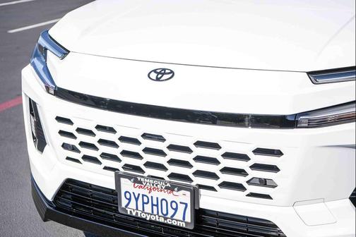 Ice Cap 2026 Toyota RAV4 Plug-In Hybrid SE