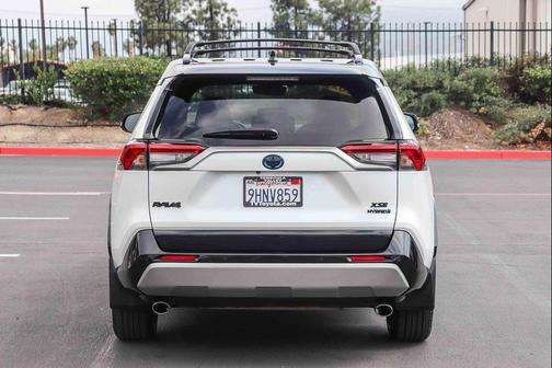 White 2023 Toyota RAV4 Hybrid SE