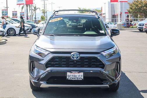 2023 Toyota RAV4 Hybrid SE