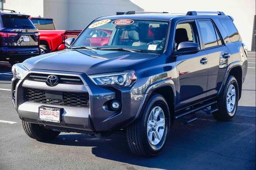 2022 Toyota 4Runner SR5