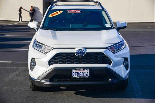 2021 Toyota RAV4 Hybrid XLE Premium