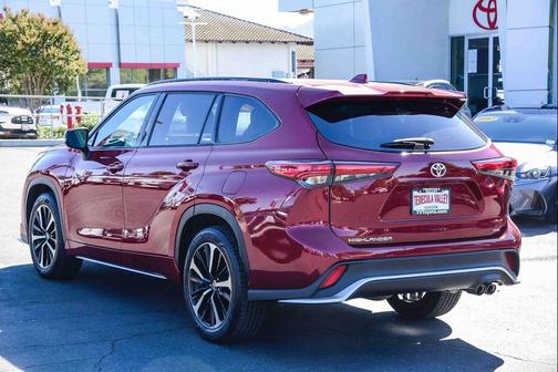 2021 Toyota Highlander XSE