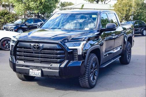 2023 Toyota Tundra SR5