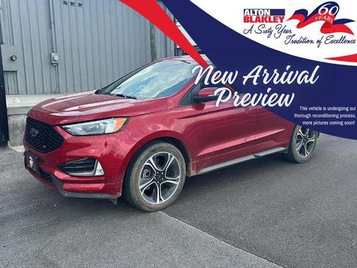 2023 Ford Edge ST