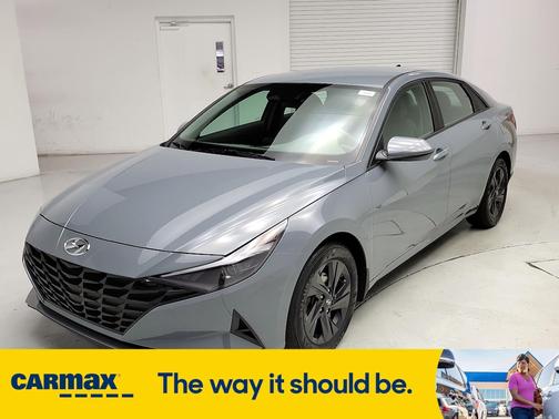 2023 Hyundai ELANTRA HEV Blue