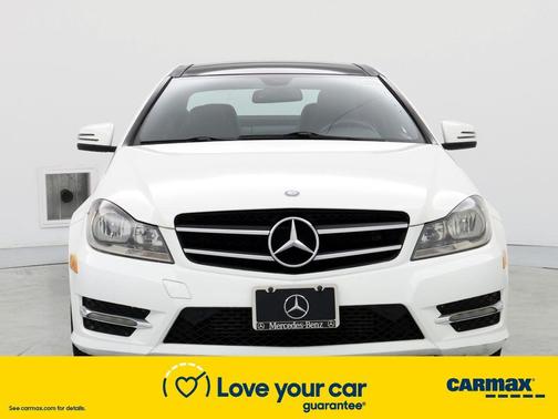 Photo 5 of 29 of 2014 Mercedes-Benz C-Class C 250