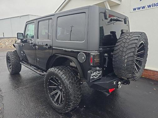2014 Jeep Wrangler Unlimited Sahara