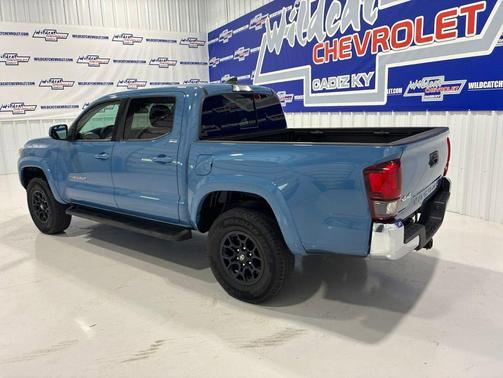 Cavalry Blue 2019 Toyota Tacoma SR5