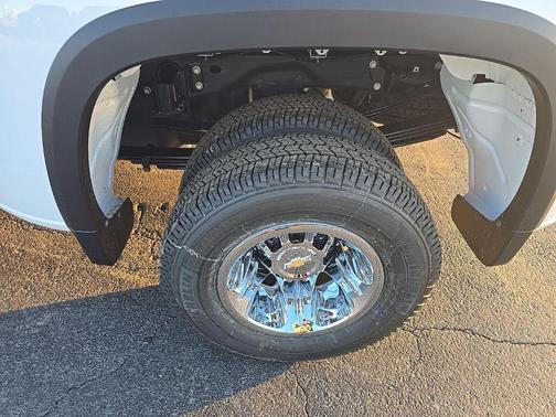 2026 Chevrolet Silverado 3500 LT