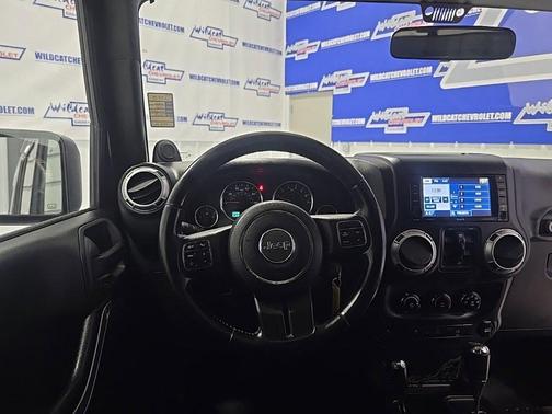 2012 Jeep Wrangler Unlimited Sahara