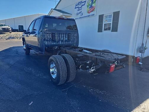 2026 Chevrolet Silverado 3500 LT