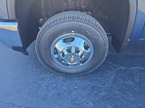 2026 Chevrolet Silverado 3500 LT