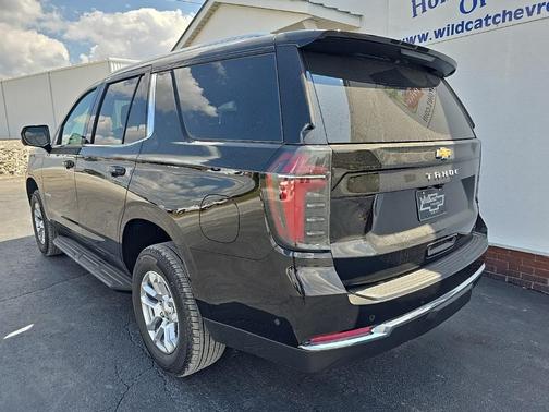 2025 Chevrolet Tahoe LS