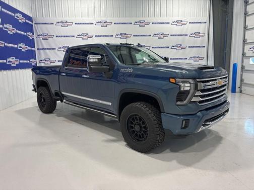 2025 Chevrolet Silverado 2500 High Country