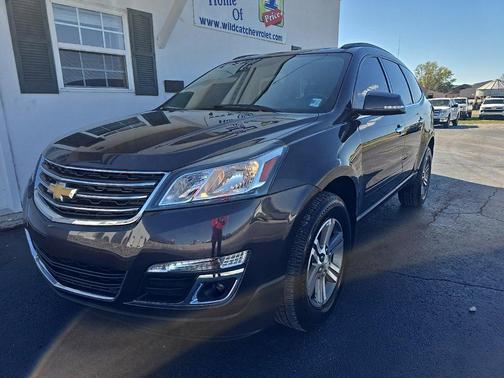 2017 Chevrolet Traverse 2LT
