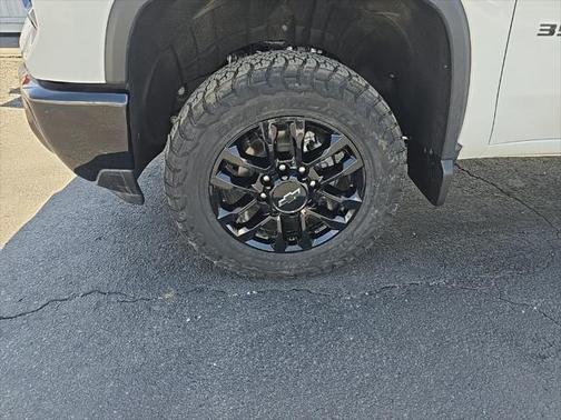 2025 Chevrolet Silverado 3500 LT