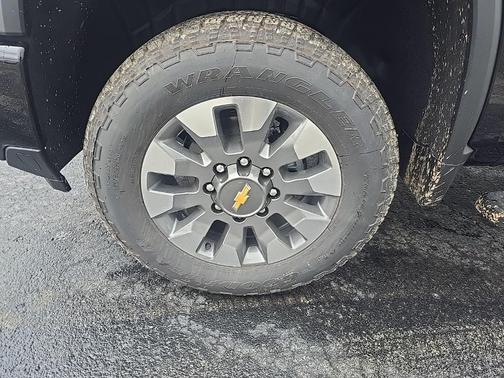 2026 Chevrolet Silverado 2500 Custom