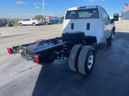 2026 Chevrolet Silverado 3500 WT
