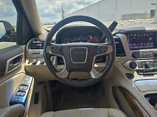 2016 GMC Yukon XL Denali