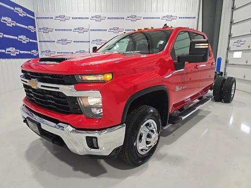 2024 Chevrolet Silverado 3500 LT