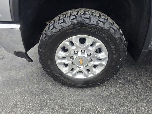 2024 Chevrolet Silverado 2500 LT