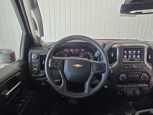 2026 Chevrolet Silverado 2500 Custom