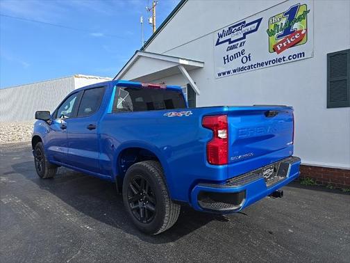 2025 Chevrolet Silverado 1500 Custom