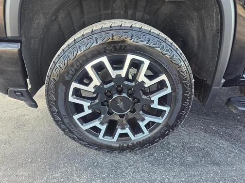 2025 Chevrolet Silverado 2500 High Country