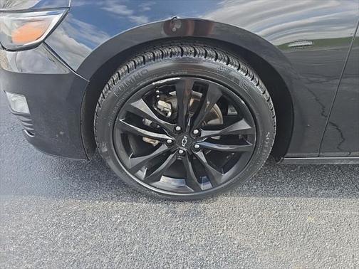 2021 Chevrolet Malibu FWD LT