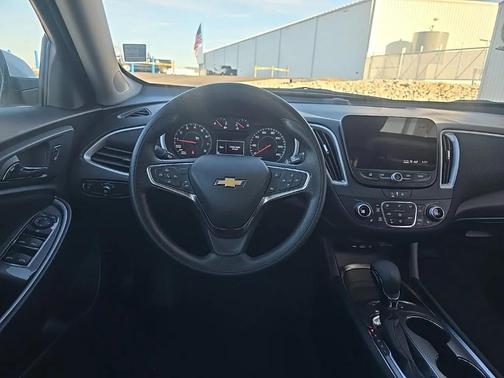 2025 Chevrolet Malibu FWD 1LT