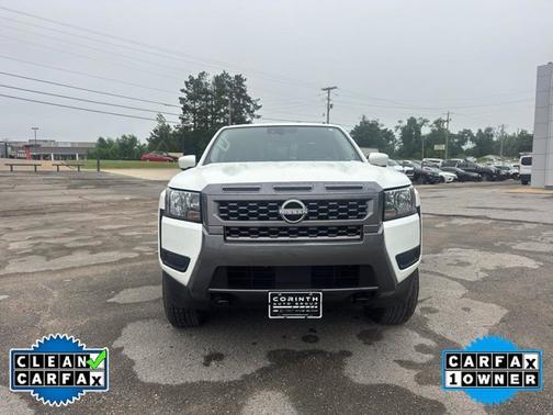 Glacier White 2025 Nissan Frontier SV
