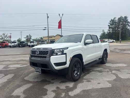 Glacier White 2025 Nissan Frontier SV