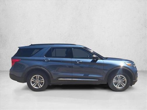 Blue Metallic 2020 Ford Explorer XLT