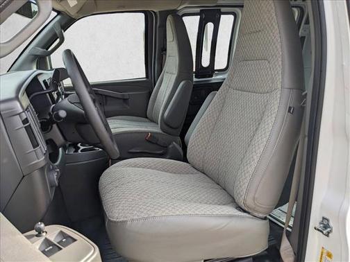 Summit White 2025 Chevrolet Express 3500 RWD 3500 Extended Wheelbase WT