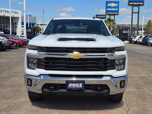 Summit White 2025 Chevrolet Silverado 2500 LT