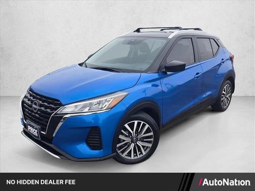 Electric Blue Metallic/Super Black 2024 Nissan Kicks SV