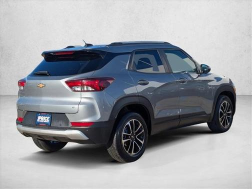 Sterling Gray Metallic 2025 Chevrolet Trailblazer LT