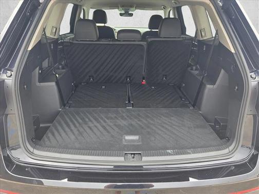 Silver 2026 Volkswagen Atlas 2.0T SE w/Technology 4MOTION
