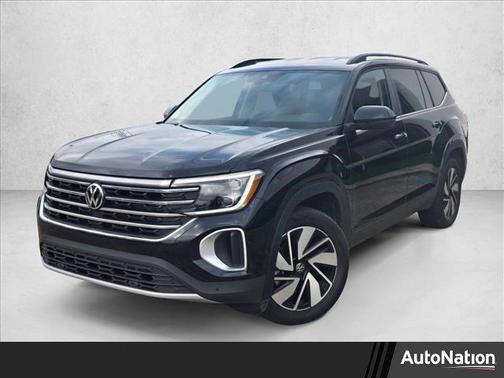 Silver 2026 Volkswagen Atlas 2.0T SE w/Technology 4MOTION